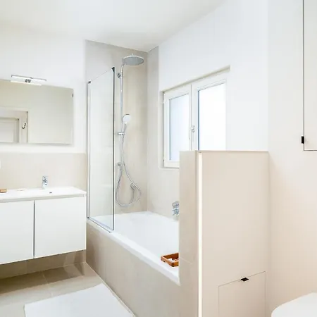 Caprino Guest house *